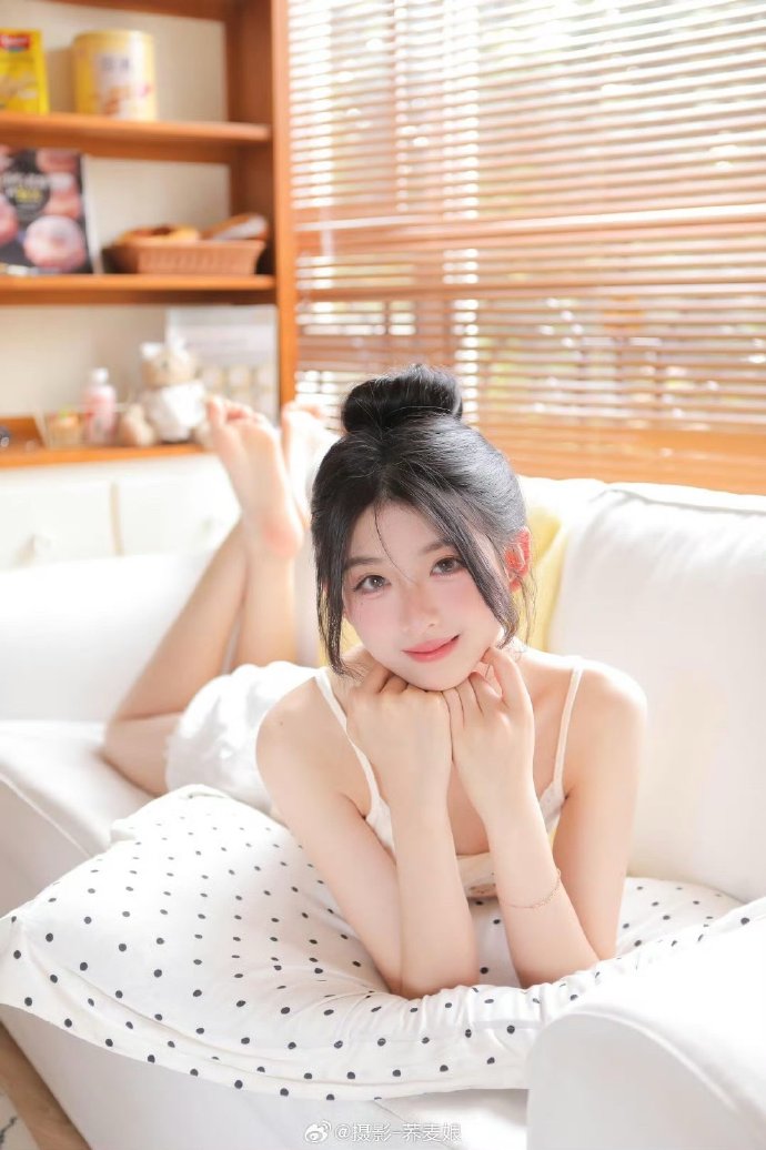 热辣滚烫 海报